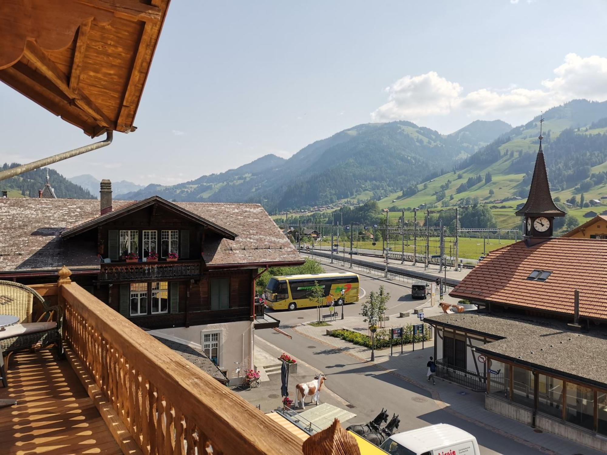 Post Hotel Vista Zweisimmen Luaran gambar